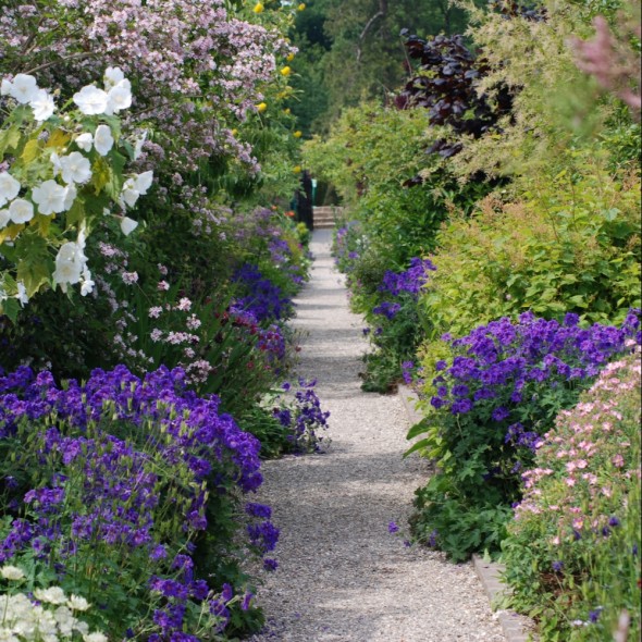 Burton Agnes Hall - beautiful gardens in bloom