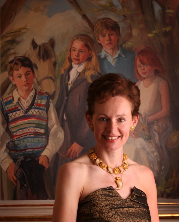 Veronica and necklace Veronica and necklace