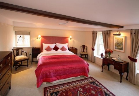 Somerleyton Hall - bedroom