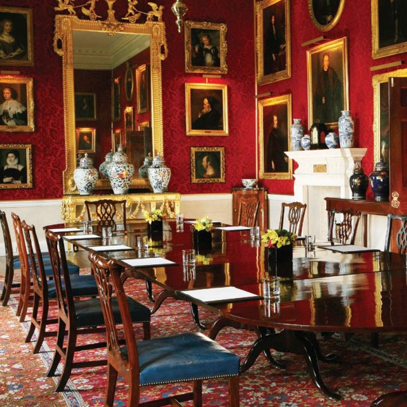 Althorp - magnificent dining room