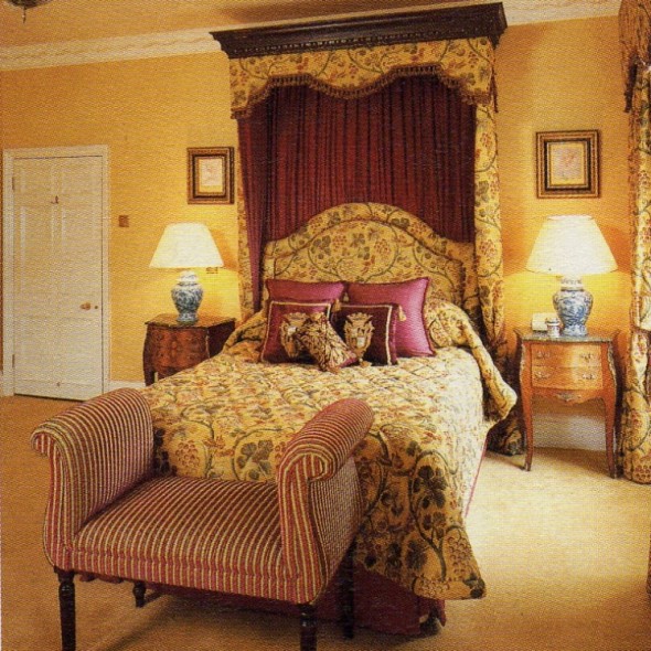 Salperton Park - bedroom