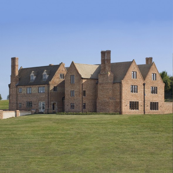 Cromwell House Cromwell House - magnificent views