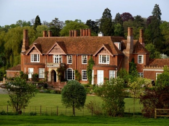 Boxted Hall - splendid setting